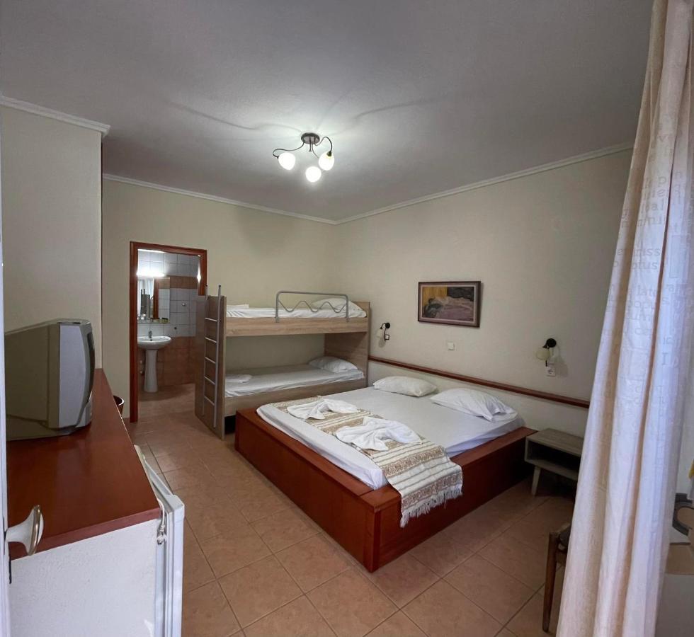 Calypso Hotel Сівірі Екстер'єр фото